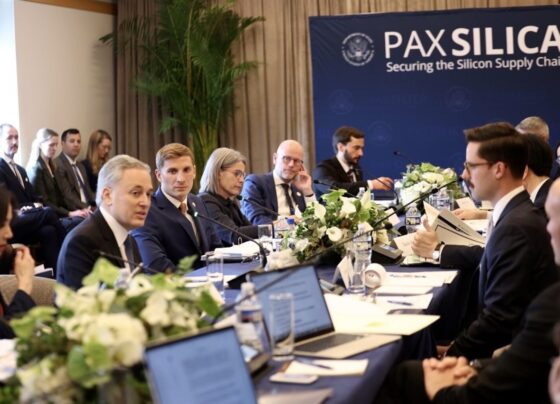 qatar,-uae-join-us-led-pax-silica-supply-chain-pact
