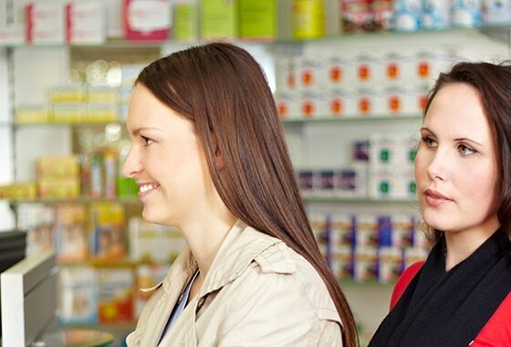 due-temi-caldi-per-il-nuovo-anno:-rincari-(che-frenano-gli-ingressi)-e-concorrenza-dell’online